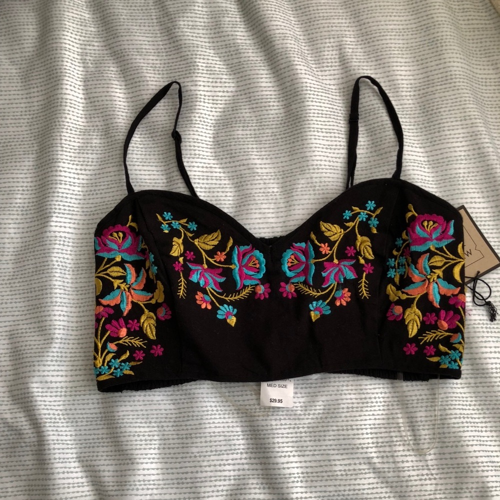 Black cropped top